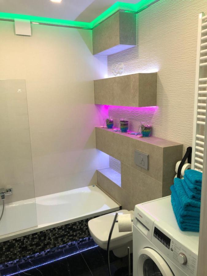 דירות Debogorze Apartament Zatoka Deluxe Z Ogrodem מראה חיצוני תמונה