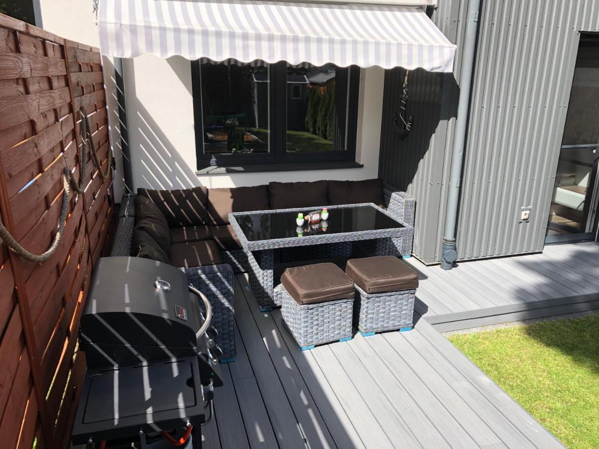 דירות Debogorze Apartament Zatoka Deluxe Z Ogrodem מראה חיצוני תמונה